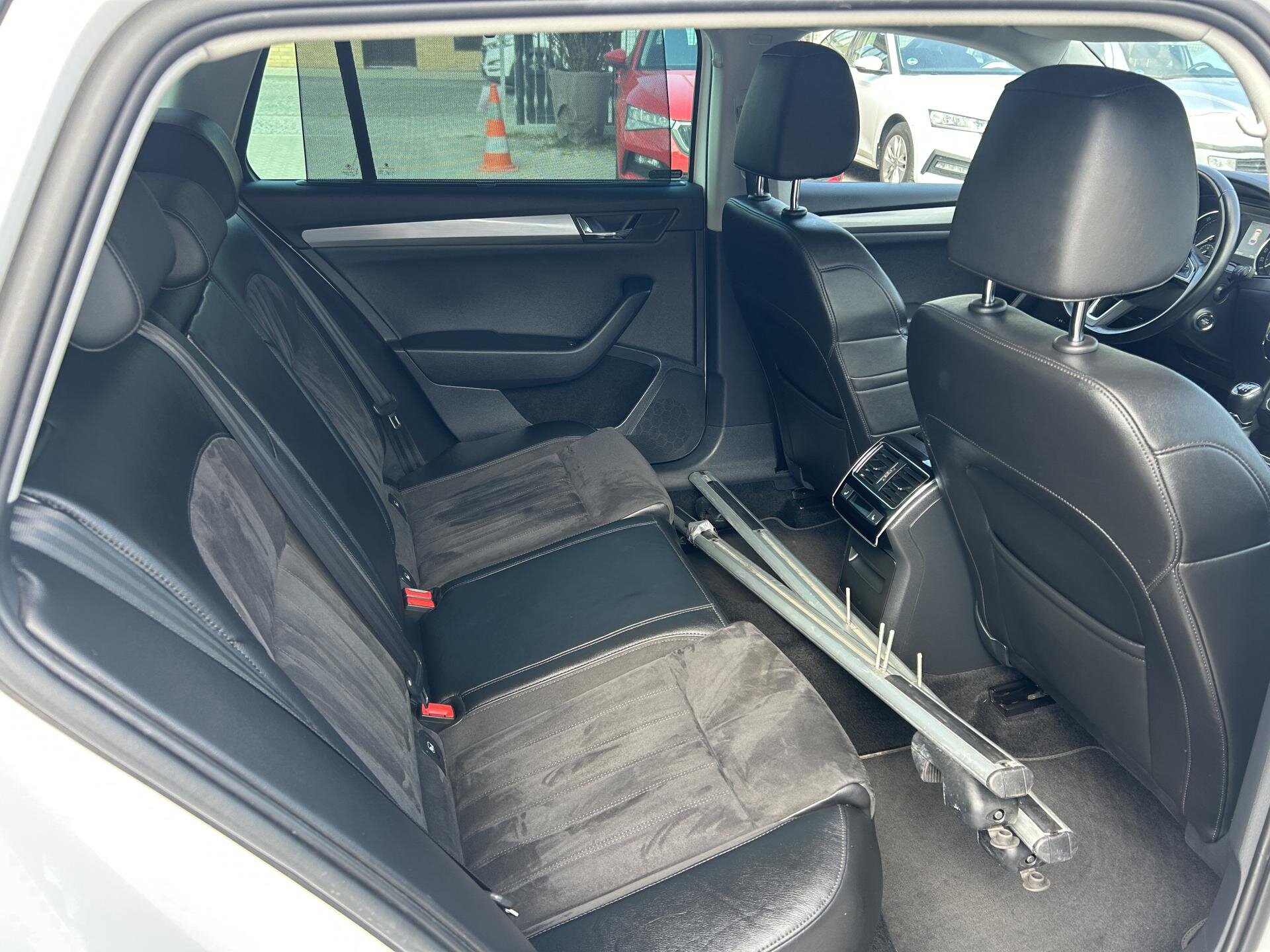 Škoda Superb Kombi 2,0 l 110 kw