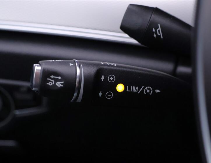 Mercedes-Benz Třídy E 24