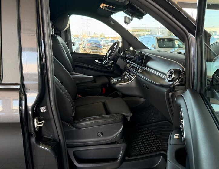 Mercedes-Benz Třídy V VAN-Minibus 2,0 l 174 kw