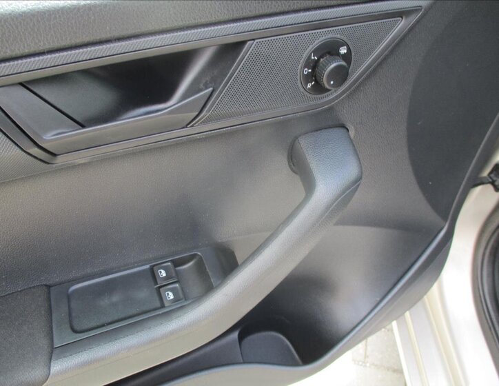 Škoda Fabia Hatchback 999,0 55 kw