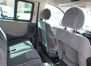 Peugeot Expert Kombi 2,0 l 100 kw