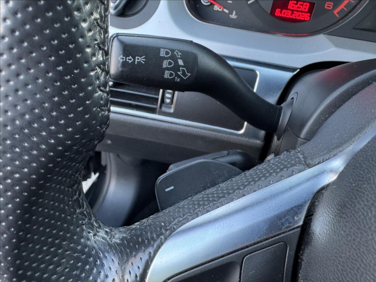 Audi A6 Kombi 3,0 l 176 kw