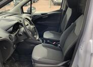 Ford Transit Courier 10