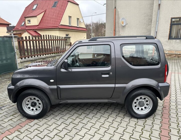 Suzuki Jimny 9