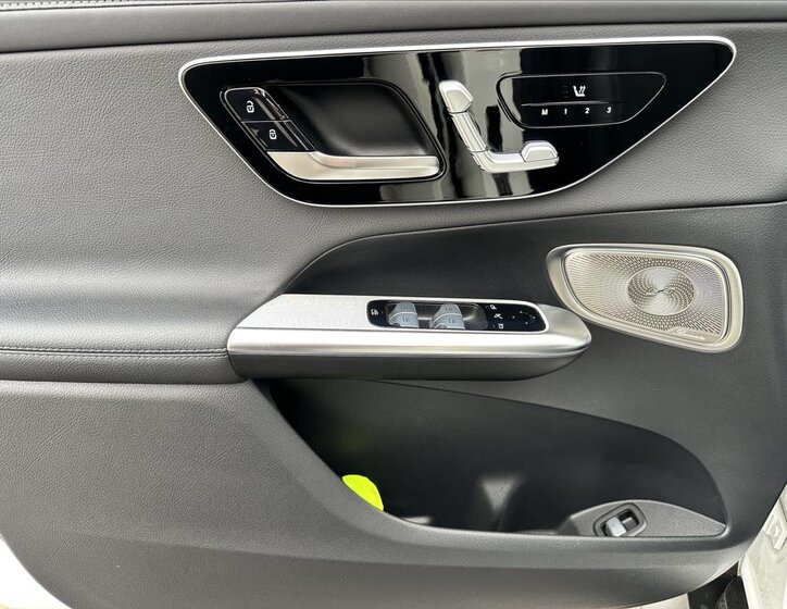 Mercedes-Benz GLC SUV / Terénní 2,0 l 145 kw