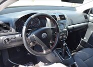 Volkswagen Jetta Sedan / Limuzína 1,9 l 77 kw