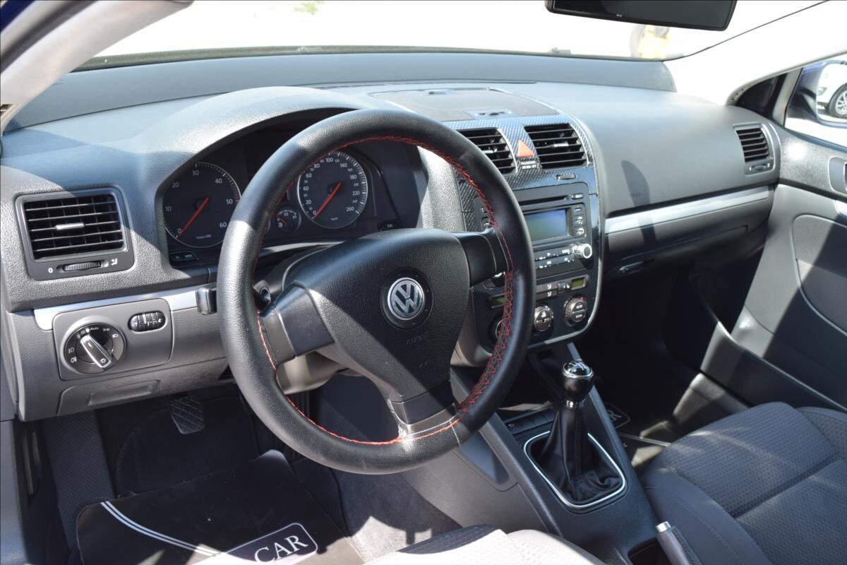 Volkswagen Jetta Sedan / Limuzína 1,9 l 77 kw