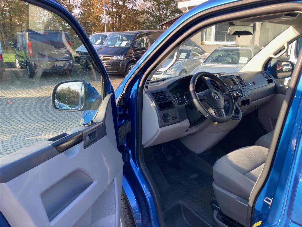 Volkswagen Caravelle Ostatní 2,0 l 103 kw