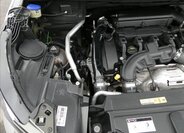 Peugeot 3008 SUV 1,6 l 121 kw