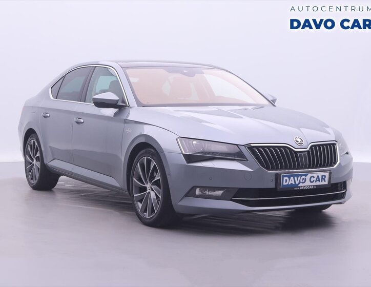 Škoda Superb 1