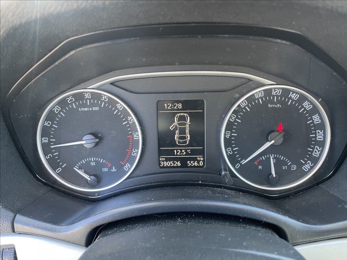 Škoda Octavia Kombi 2,0 l 103 kw