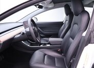 Tesla Model 3 Sedan 0,0 324 kw