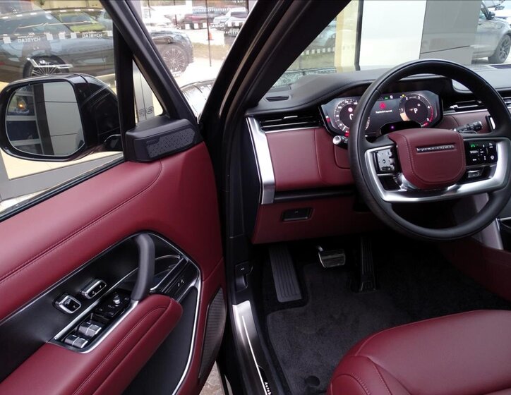 Land Rover Range Rover SUV 3,0 l 258 kw