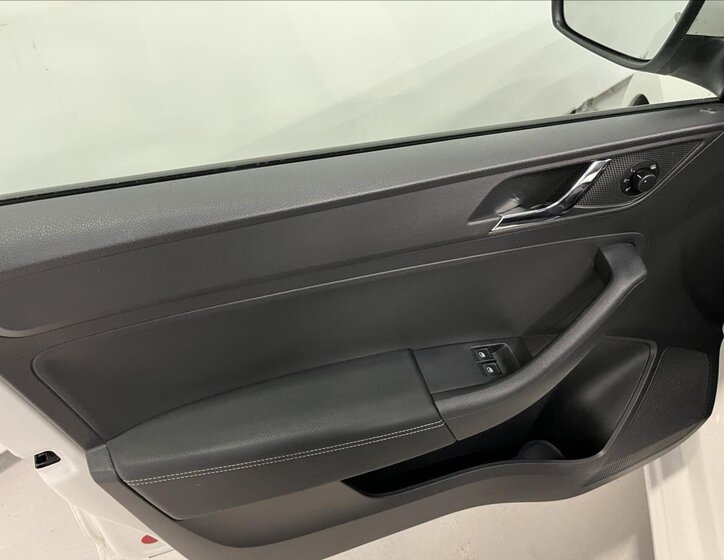 Škoda Rapid Liftback 1,2 l 66 kw