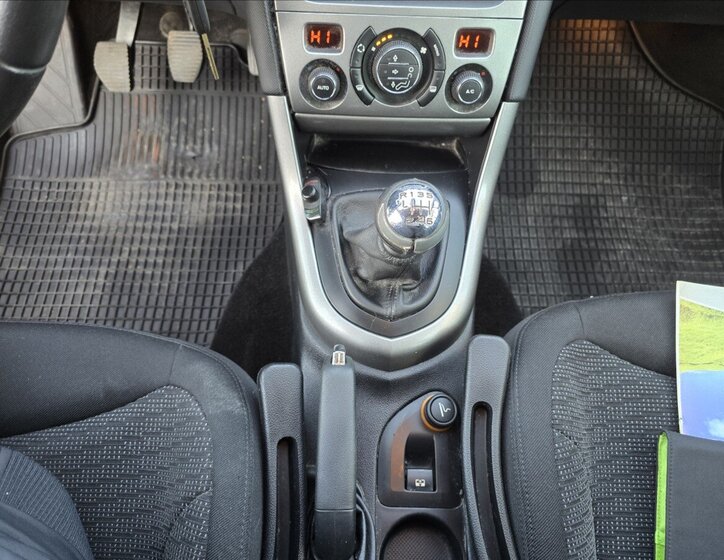 Peugeot 308 Kombi 1,6 l 80 kw