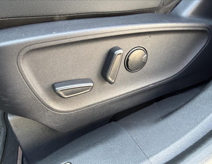 Ford Kuga SUV 2,0 l 88 kw