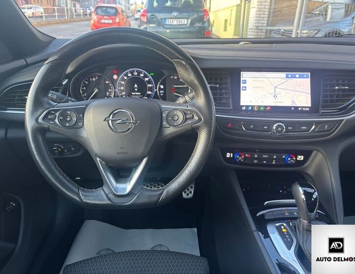 Opel Insignia 24