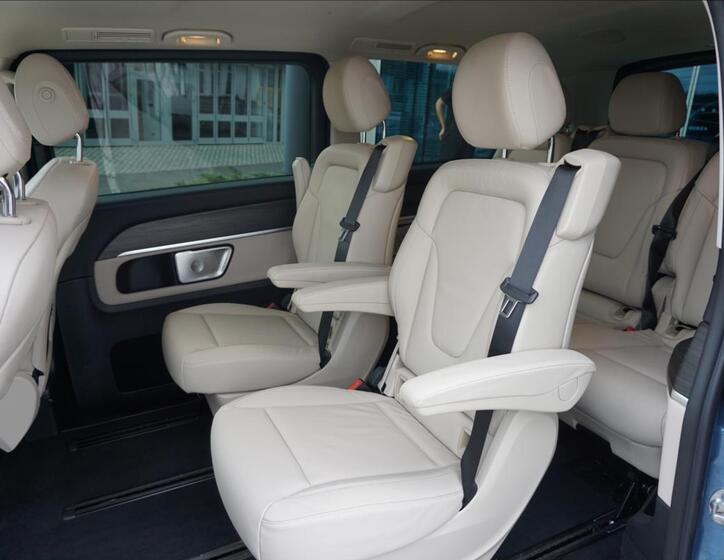 Mercedes-Benz Třídy V 12