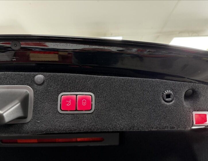 Mercedes-Benz Třídy S Sedan / Limuzína 2,9 l 250 kw