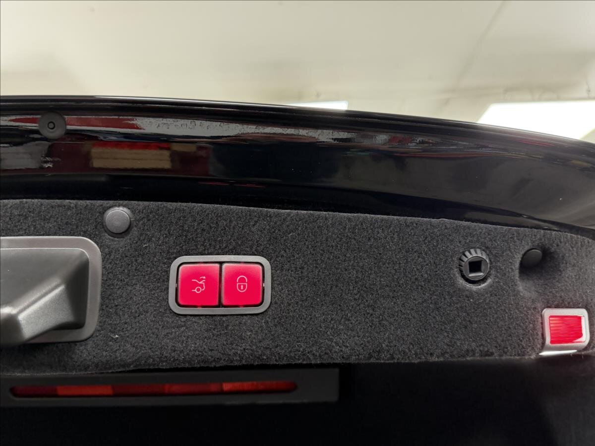 Mercedes-Benz Třídy S Sedan / Limuzína 2,9 l 250 kw