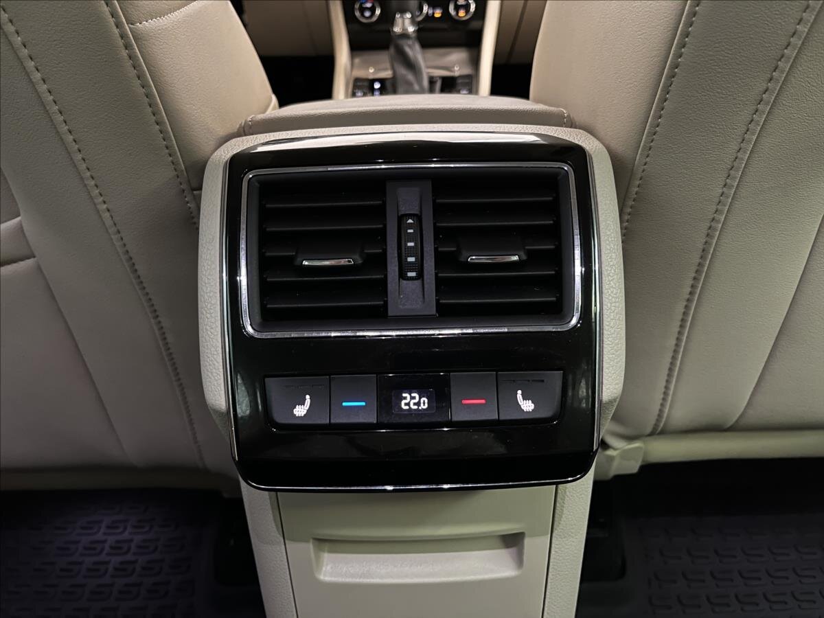 Škoda Superb Kombi 2,0 l 147 kw