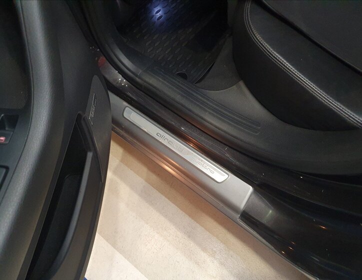 Audi A6 Allroad Kombi 3,0 l 176 kw