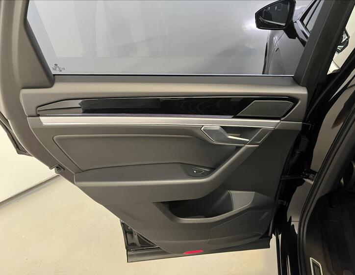 Volkswagen Touareg 29