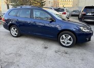 Volkswagen Golf Kombi 1,6 l 77 kw