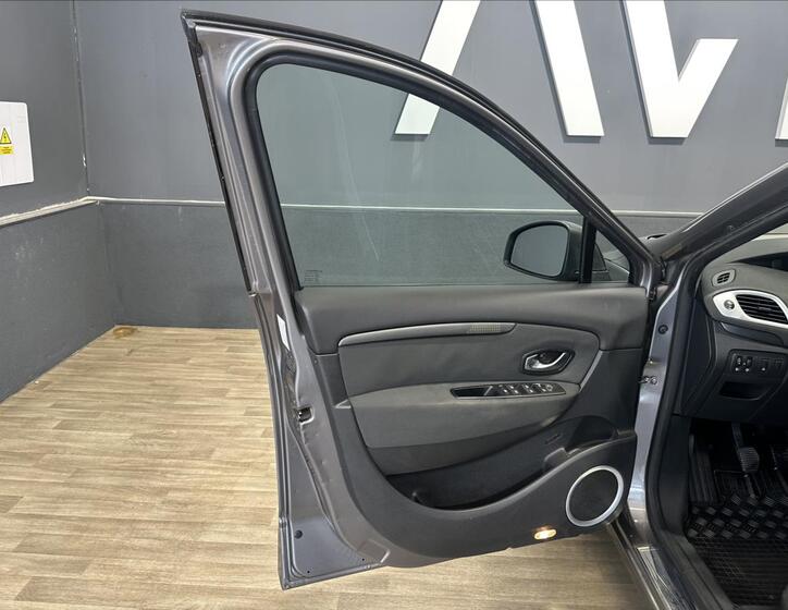 Renault Grand Scénic 10