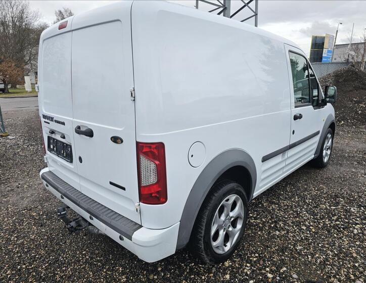 Ford Transit Connect 6