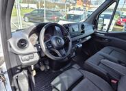 Mercedes-Benz Sprinter 10