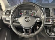 Volkswagen Multivan 14