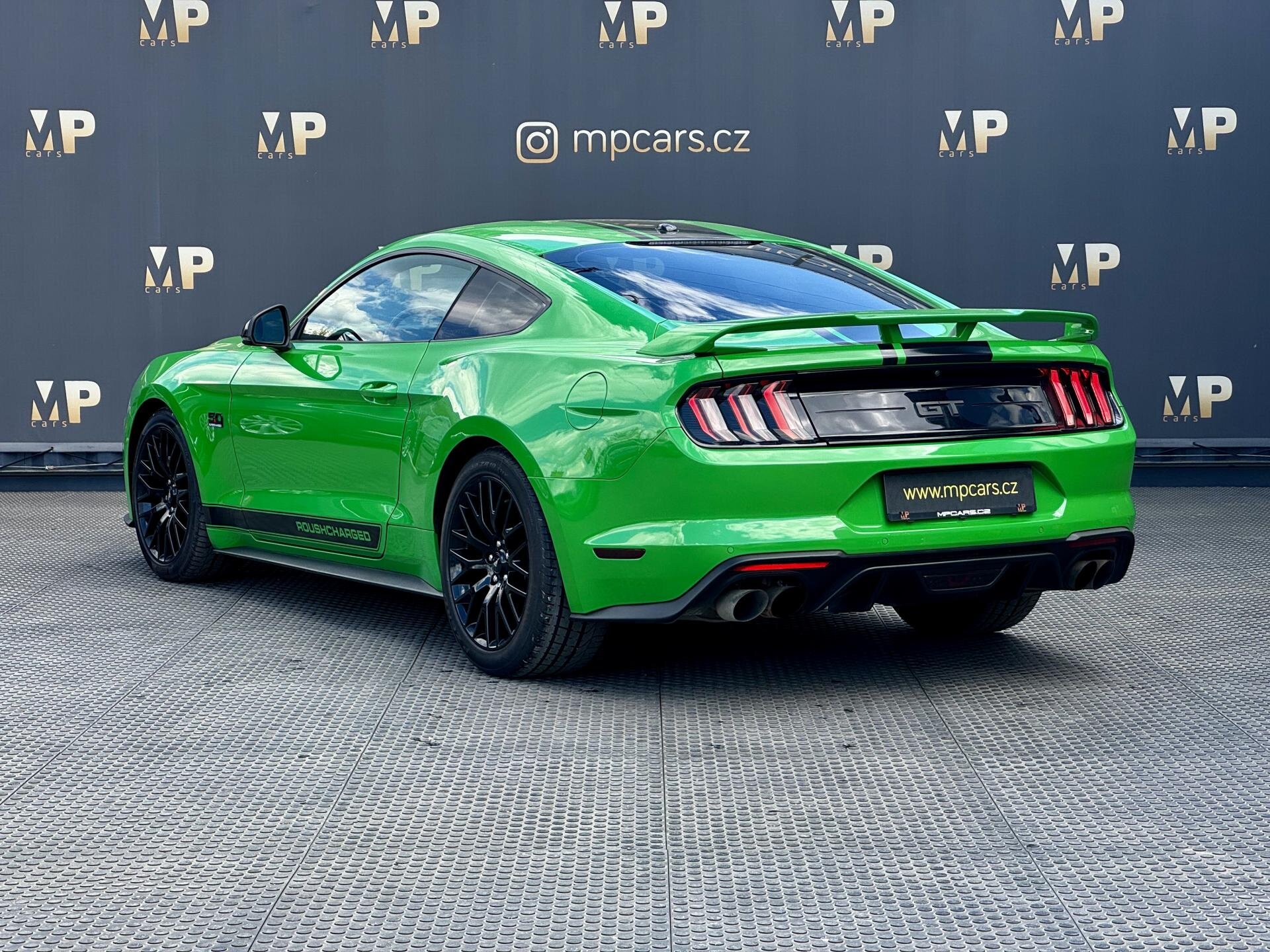 Ford Mustang Ostatní 5,0 l 551 kw