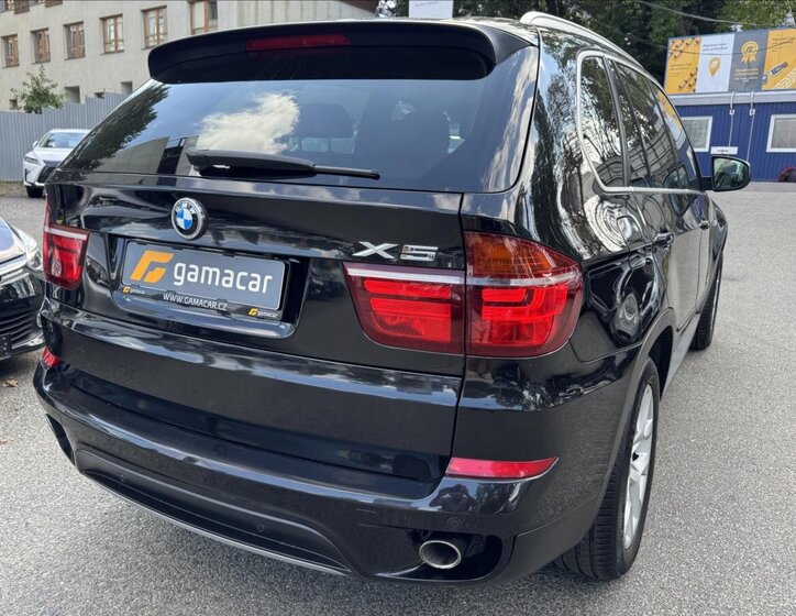 BMW X5 SUV / Terénní 3,0 l 180 kw