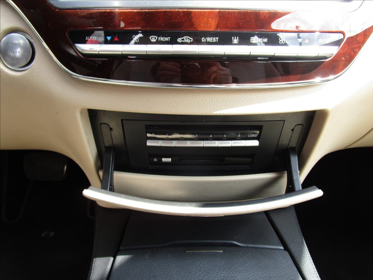 Mercedes-Benz Třídy S Sedan / Limuzína 4,0 l 235 kw