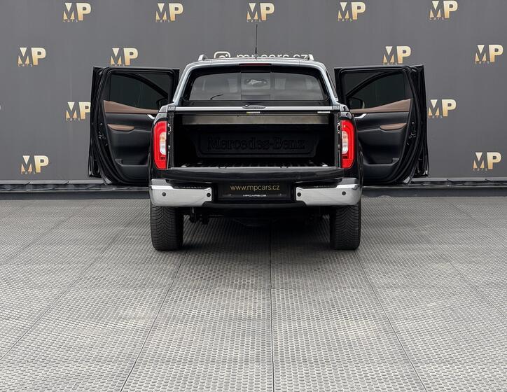 Mercedes-Benz Třídy X 10