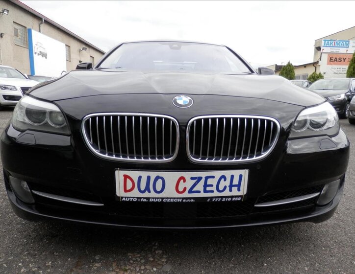 BMW Řada 5 Sedan 3,0 l 230 kw