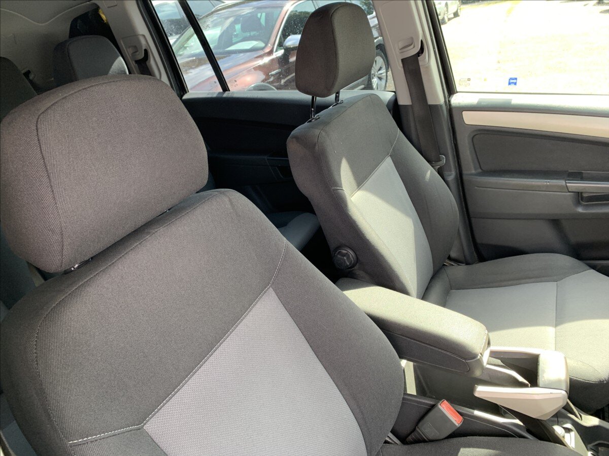 Opel Zafira Kombi 1,9 l 88 kw