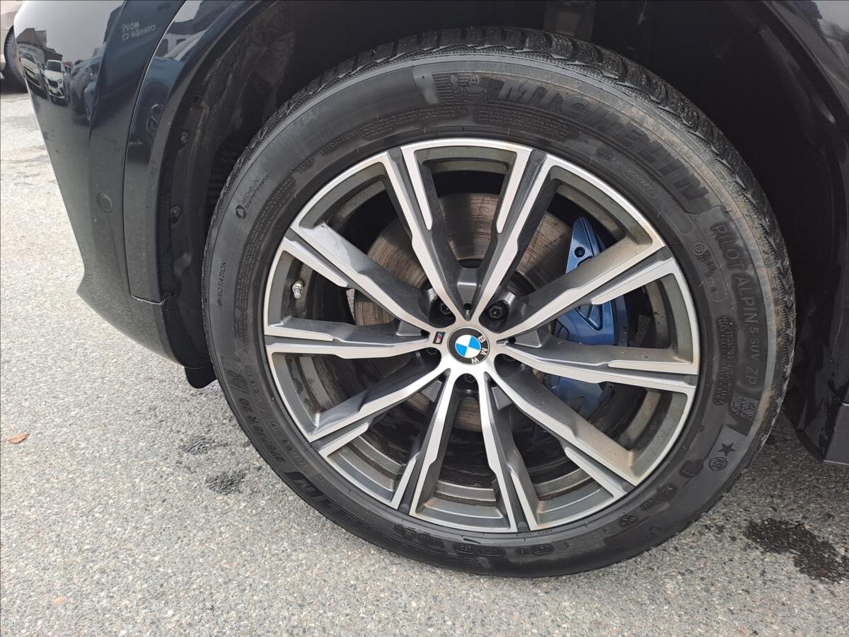 BMW X6 SUV 3,0 l 210 kw