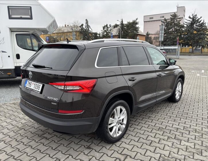 Škoda Kodiaq SUV / Terénní 2,0 l 140 kw