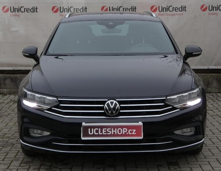 Volkswagen Passat 2