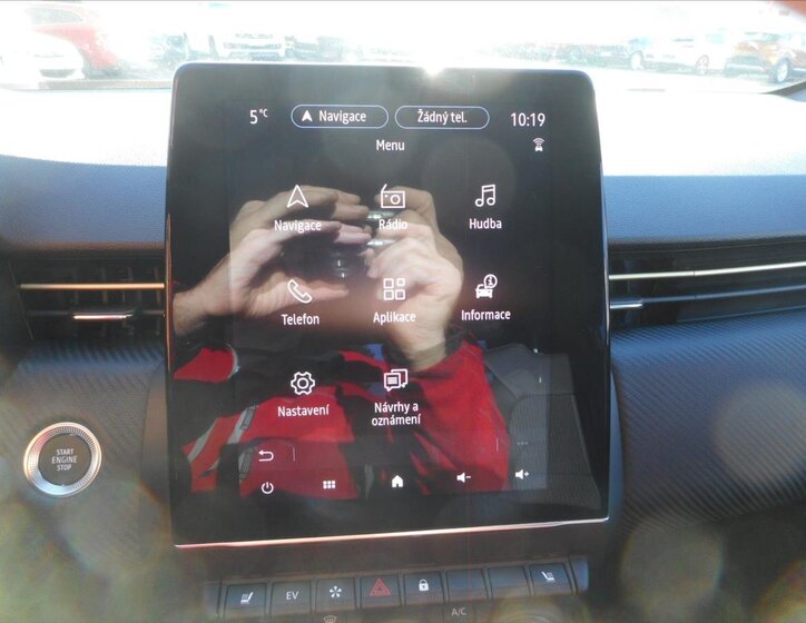 Renault Clio Hatchback 1,6 l 69 kw