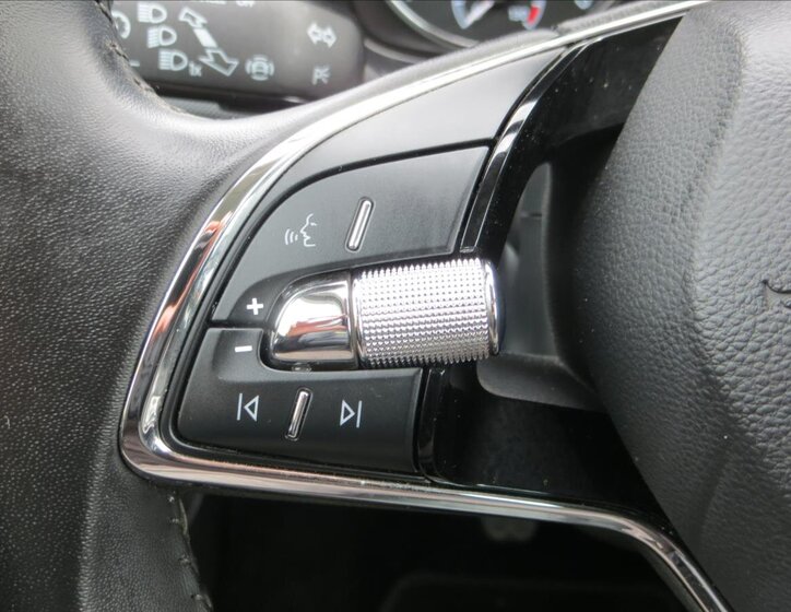 Škoda Fabia Kombi 999,0 70 kw