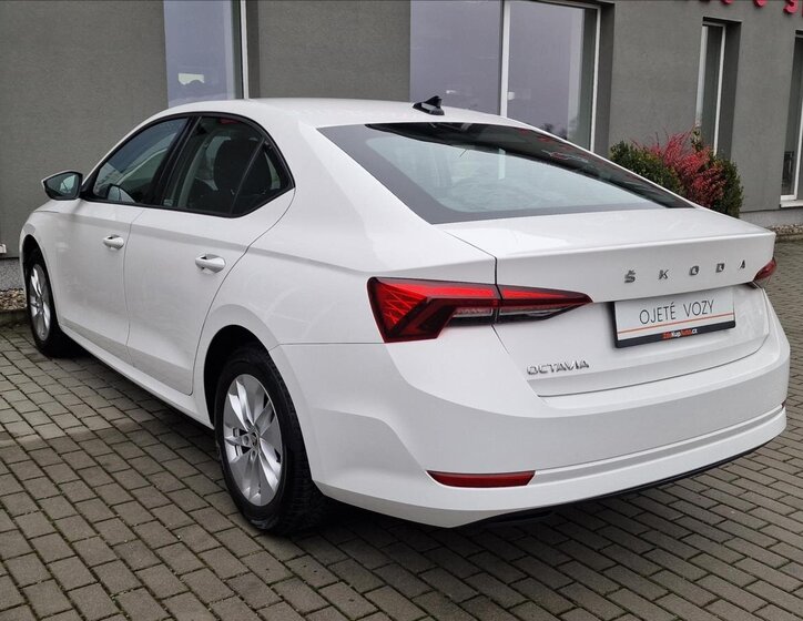 Škoda Octavia 8