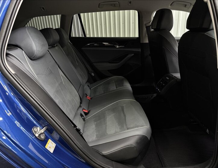 Volkswagen Passat Kombi 1,5 l 110 kw