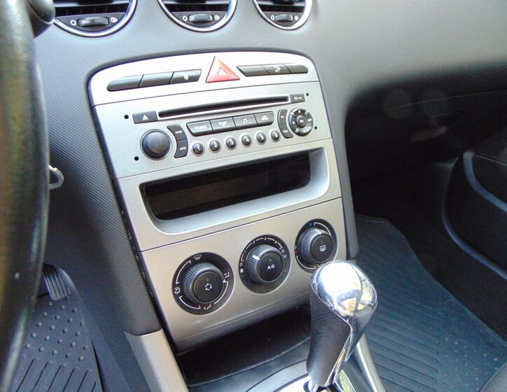 Peugeot 308 Kombi 1,6 l 88 kw