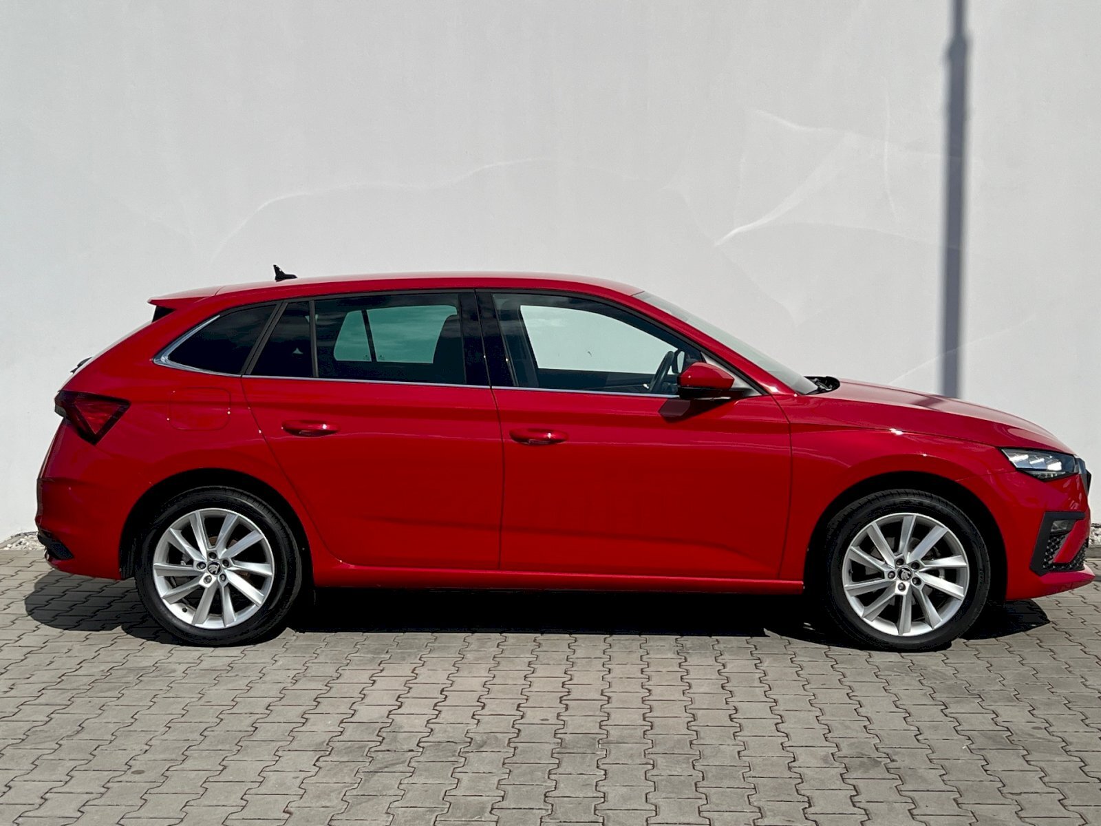 Škoda Scala Hatchback 1,0 l 85 kw