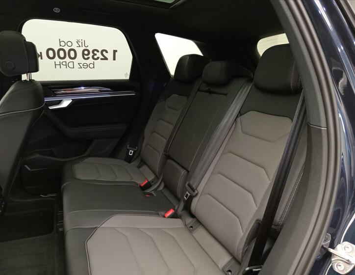 Volkswagen Touareg 14