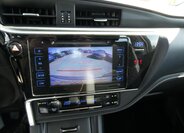 Toyota Auris Kombi 1,3 l 73 kw