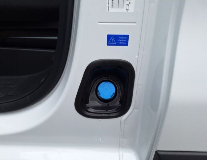 Peugeot Expert Skříň 2,0 l 106 kw